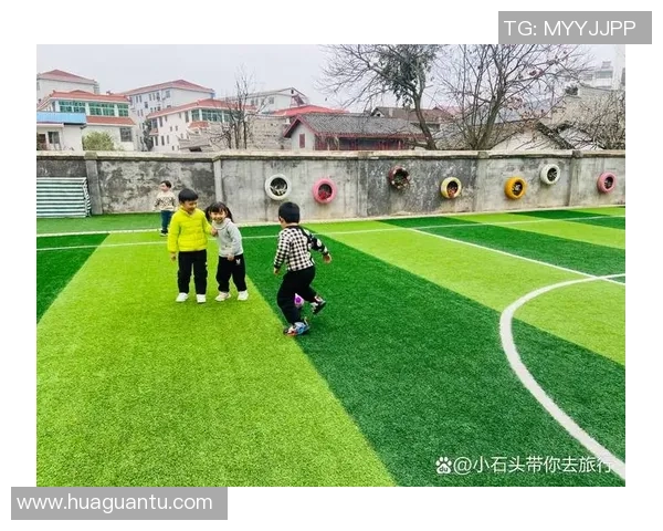 足球世界的奇趣挑战赛让你在游戏中体验足球的乐趣与激情